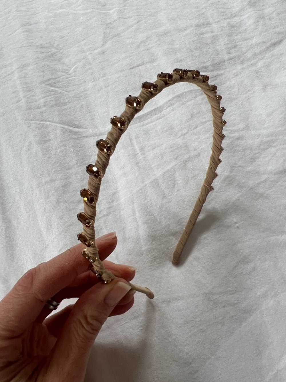 Anthropologie Beaded Wrapped Crystal Headband in Beige/Gold Violet and Brooks